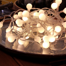 앵두 줄 전구 줄조명 LED 전구 50구 + 리모컨, 웜 화이트, 50구, 1개 홈인테리어/셀프인테리어 반품 최저가 8,140원