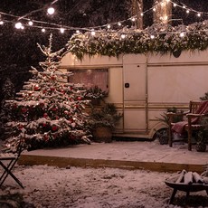 스트링월드 LED 스트링 라이트 전등선 30소켓 30m + 인치구 3W 5종 x 6p 세트, 블랙(전등선), 주광색(하얀빛), 전구색(노란빛), 적색, 녹색, 청색, 1개 홈인테리어/조명/스탠드 반품 최저가 96,820원