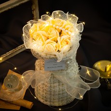 아르띠콜로 조화 진주 LED 꽃다발 11송이 + 투명 쇼핑백 세트, 샴페인, 1세트 홈인테리어/홈데코/디퓨저 반품 최저가 17,190원
