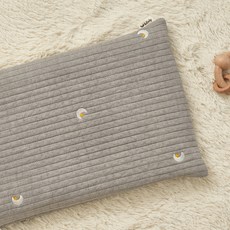 롤베이비 유아용 3D 메쉬 자수 줄누비 낮은 베개, 문앤스타그레이 출산/유아동/유아동침구 반품 최저가 16,740원