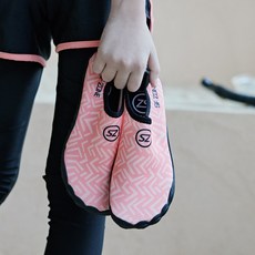 아이엠베베 아동용 써프존 주니어 아쿠아슈즈 스포츠/레저/수영/수상스포츠 반품 최저가 13,160원