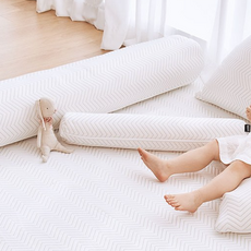 아리베베 알래스카 지그재그 쿨 바디필로우, 베이지 출산/유아동/매트/안전용품 반품 최저가 35,280원