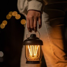 라플루 충전식 인테리어 무드등 220루멘 LED 레트로 차박 캠핑 랜턴 RL-01, 블랙, 1개 스포츠/레저/캠핑전문관 반품 최저가 7,700원