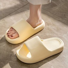 이브리영 폭신한 구름 거실화, 노랑, 1개 undefined/undefined 반품 최저가 2,880원