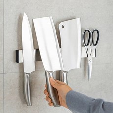생활살림 키치니 굿즈 무타공 스테인레스 자석 칼 거치대, 실버, 1개 주방용품/주방조리도구 반품 최저가 14,100원