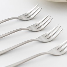 니코트 히어 티포크 4p + 케이스 세트, Silver, 1세트 주방용품/포크/디저트포크 반품 최저가 15,810원