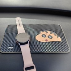 짱구 차량용 논슬립패드, 블랙, 1개 자동차용품/차량용 전자기기 반품 최저가 3,460원