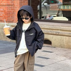 스타빈 남아용 미니레터링 포켓 바람막이 출산/유아동/유아동패션 반품 최저가 27,210원