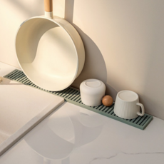 써뉴즈 홈 주방 실리콘 매트, 그린, 1개 주방용품/주방잡화 반품 최저가 7,030원