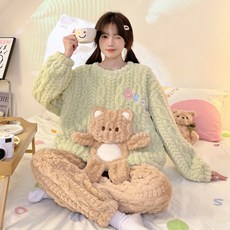 세컨핑크 여성용 인형과 함께 꿀잠 극세사 조거 수면잠옷 상하의 세트 #HX190 패션의류/잡화/속옷/잠옷 반품 최저가 23,610원