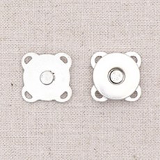 해피베어스 아플리케 자석단추 2p 세트 14mm, 은색, 4세트 홈인테리어/수예/수선 반품 최저가 4,400원