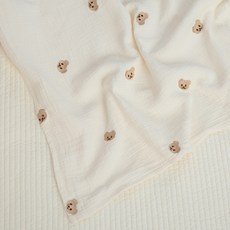 아이레빗 유아용 3중 순면 사계절 엠보싱 블랭킷, 곰자수 출산/유아동/카시트 반품 최저가 19,300원
