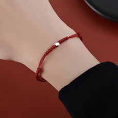 붓다베스트 재물복 금전운 소원 매듭 팔찌 사각 구슬 패션의류/잡화/남성패션 반품 최저가 5,650원