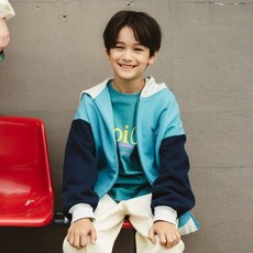 아뚜아 아베끄뚜아 컬러 블록 후드집업 출산/유아동/유아동패션 반품 최저가 22,360원