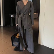 비비에모 루엘라 노카라 스트랩 자켓 + 와이드 팬츠 셋업 11675 패션의류/잡화/여성패션 반품 최저가 47,730원