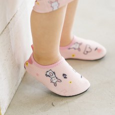 :아이엠베베 아동용 귀욤토끼 아쿠아슈즈 출산/유아동/유아동패션 반품 최저가 9,910원