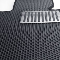 미소 자동차 이중 벌집 매트 돌기형 + 메탈 레이싱 발판 패드, 현대 더뉴그랜저 IG PE (2019년 ~ 2022년) 자동차용품/인테리어 반품 최저가 28,420원