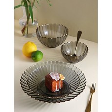 아름다운공간 골드림 플라워 플레이트 S 19.5cm, 1개 주방용품/1인가구 주방용품 반품 최저가 7,240원