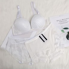 글램공감 허밍 노와이어 브라 + 팬티 2p + 해리리오셀 팬티 세트 패션의류/잡화/속옷/잠옷 반품 최저가 10,700원