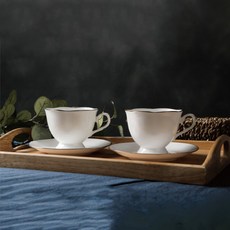 벨루즈까사 엘레강스골드 본차이나 2인조 커피잔세트, 화이트, 1세트 주방용품/주전자/커피/티용품 반품 최저가 23,530원