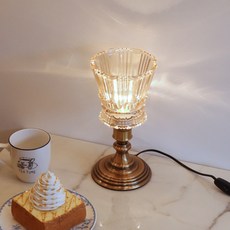 위켄 인테리어 엔틱 무드등 단스탠드, 혼합색상 홈인테리어/조명/스탠드 반품 최저가 27,360원