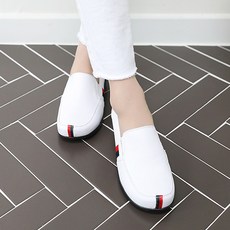 제이슈 천연소가죽 캐주얼의 정석 슬립온 패션의류/잡화/여성패션 반품 최저가 33,130원