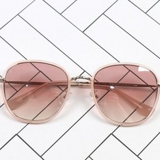 멜라크메 빅 오버 사각 라운드 선글라스 54 폴리힘니아 14 패션의류/잡화/여성패션 반품 최저가 7,950원