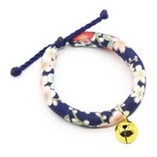 반려동물 방울 목걸이 국화, 국화네이비, 1개 반려동물용품/펫티켓 산책용품 반품 최저가 3,960원