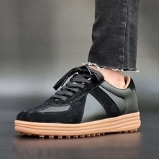 아놀드파마 가죽 스파이크리스 골프화 남자 여자 독일군 운동화 연습용 실내 스크린 골프 브랜드 신발 패션의류/잡화/여성패션 반품 최저가 31,090원