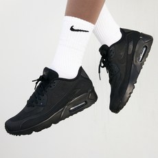 나이키 에어 맥스 90 울트라 2.0 GS 운동화 패션의류/잡화/여성패션 반품 최저가 47,140원