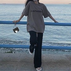 구디프 여성용 오버핏 반팔티 + 와이드 팬츠 세트 패션의류/잡화/여성패션 반품 최저가 12,940원