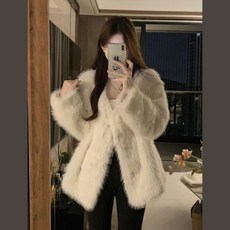 피어니스트 여성용 브이넥 인조 밍크퍼 더블자켓 패션의류/잡화/여성패션 반품 최저가 23,340원