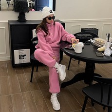 난닝구 여성용 소누토 후리스 트레이닝 세트 패션의류/잡화/여성패션 반품 최저가 20,360원