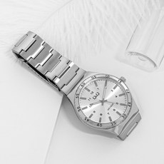 큐앤큐 남성용 터콰이즈 실버 데일리 패션 메탈 손목시계 패션의류/잡화/남성패션 반품 최저가 35,500원