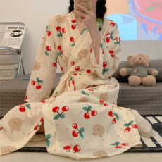 피어니스트 캐주얼 홈웨어 러블리 긴팔 가운 패션의류/잡화/속옷/잠옷 반품 최저가 10,910원