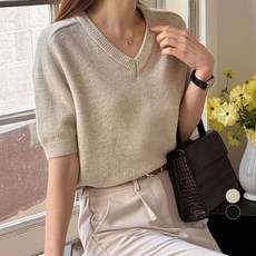 아피나르 레귤러핏 소프트터치 브이넥 반팔 니트 스웨터 패션의류/잡화/여성패션 반품 최저가 10,640원