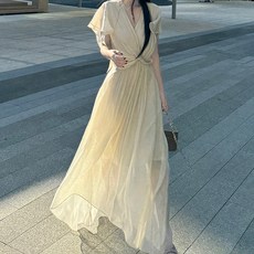 비비에모 날개 브이넥 루즈핏 여신 드레스 10318 빅사이즈 포함 패션의류/잡화/여성패션 반품 최저가 26,190원